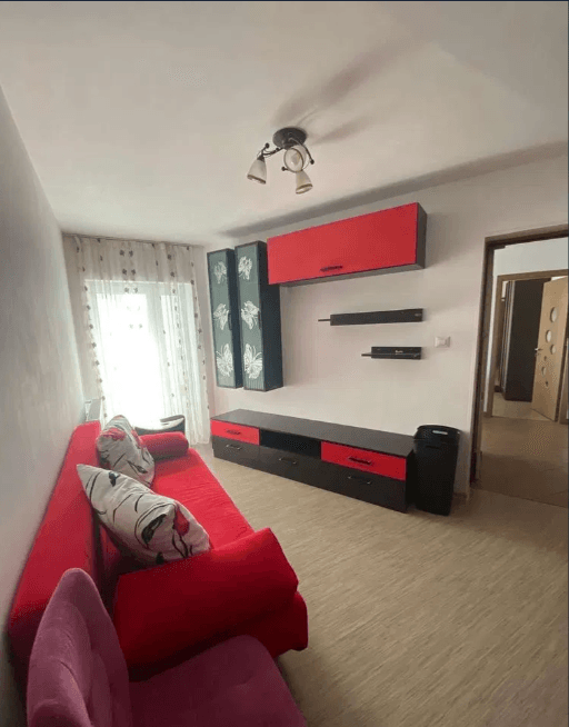 Închiriere Apartament 2 Camere – Zona Poliție / Spitalul Militar