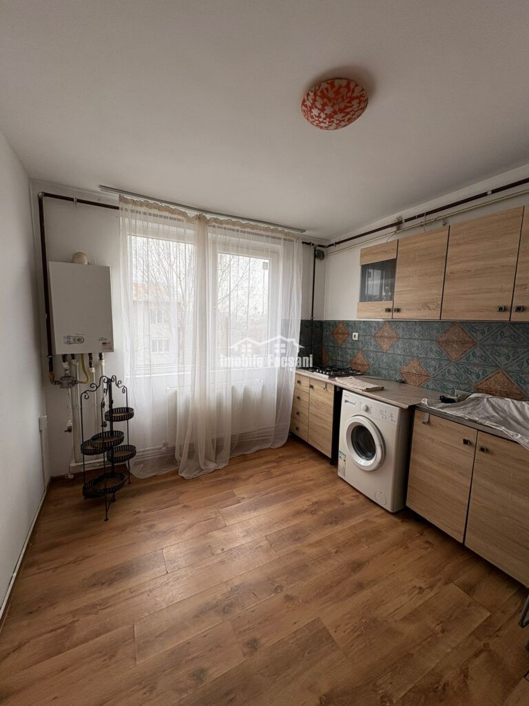 Garsonieră zona Gara– 29 mp, Centrală proprie (Accept rate la notar)