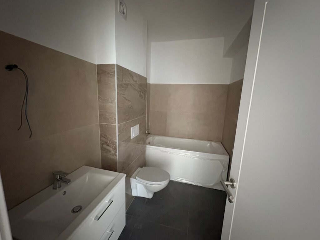 Apartament 2 camere de vânzare Focșani, Valcom Residence 3 — etaj 3 – fotografia 7