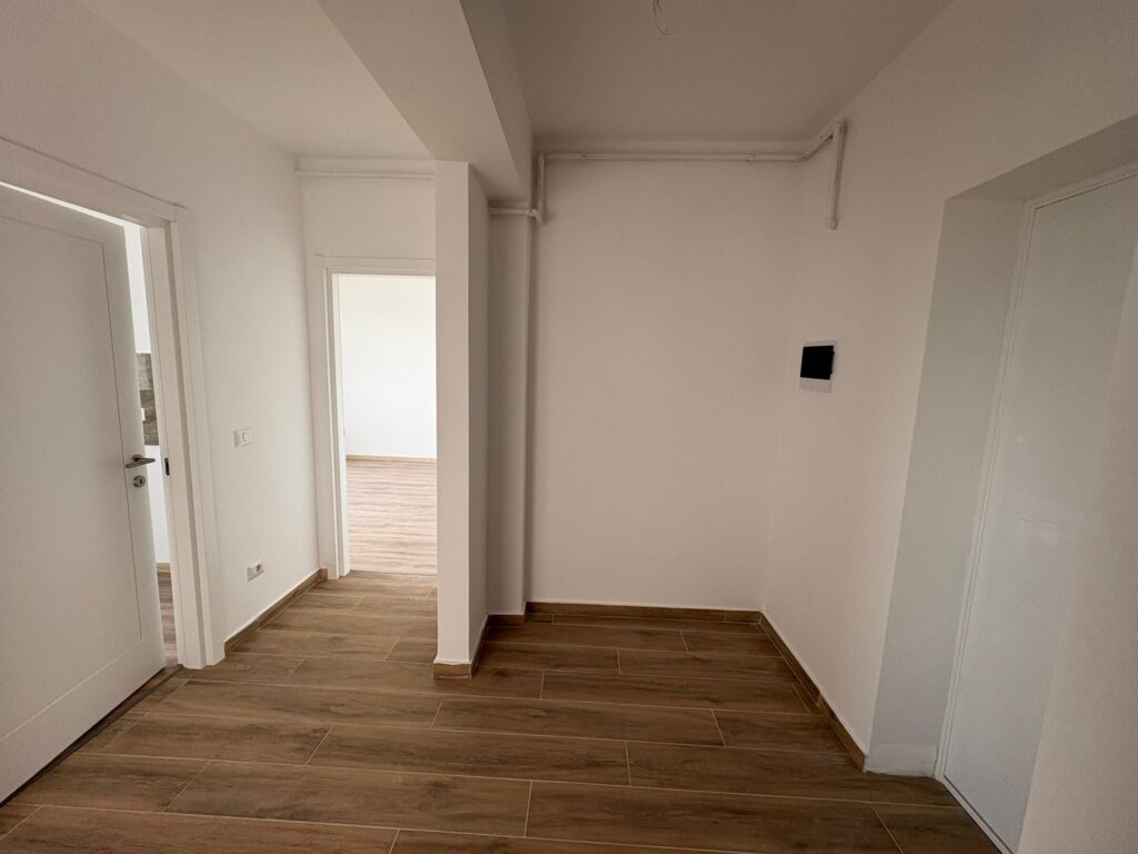 Apartament 2 camere de vânzare Focșani, Valcom Residence 3 — etaj 3 – fotografia 2
