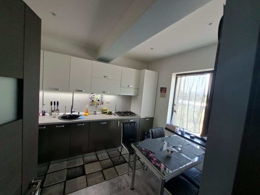 Apartament Exclusivist cu 3 Camere și Curte Privată – Oportunitate Unică pe Bulevardul Brăilei – fotografia 6